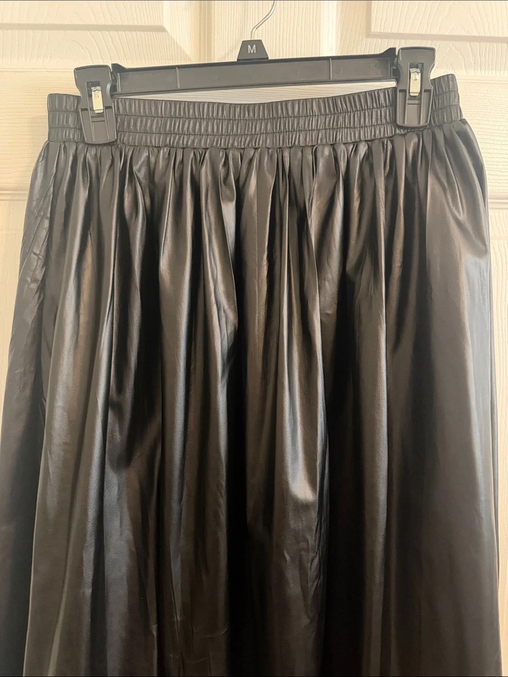 NWT Elle Grey Black Gathered Faux-Leather Midi Lined Skirt Sz Medium